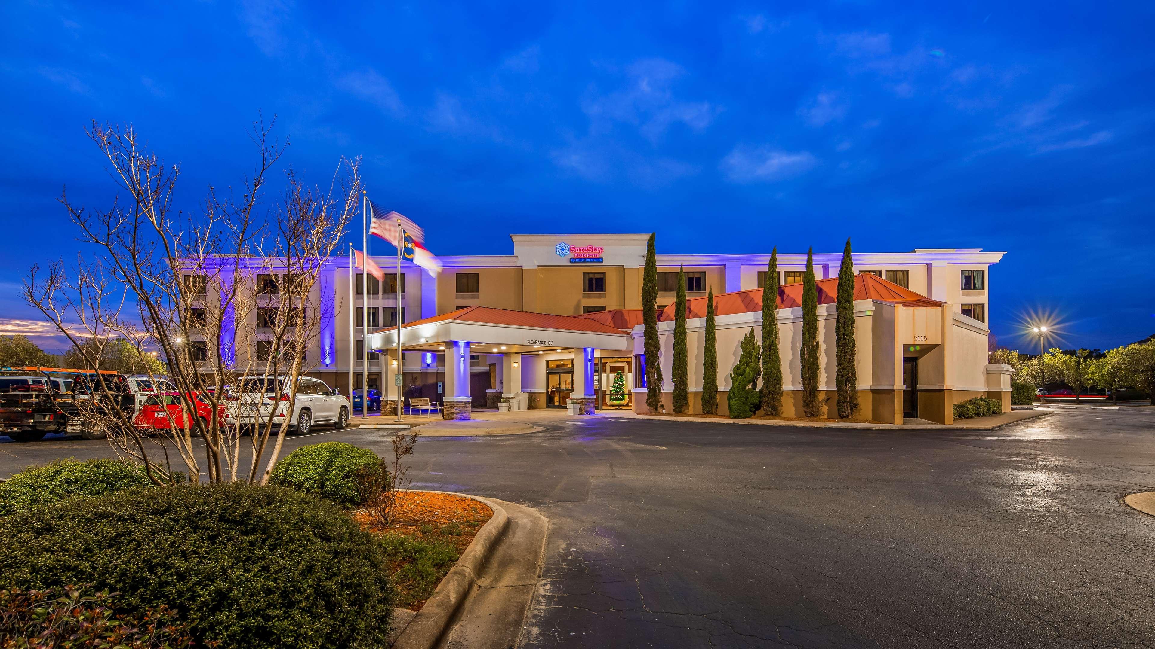 Clarion Pointe Jacksonville Near Camp Lejeune Kültér fotó