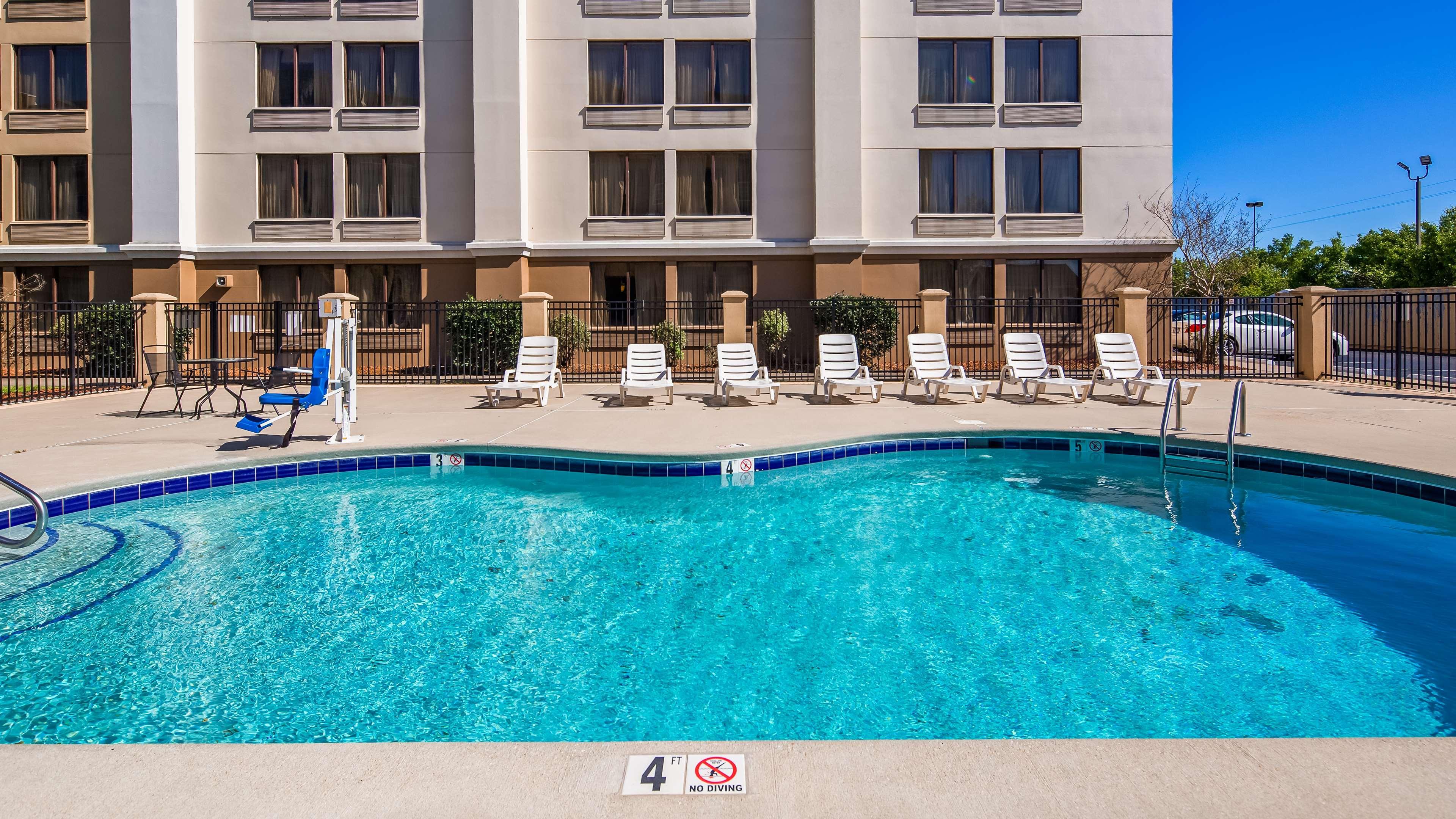 Clarion Pointe Jacksonville Near Camp Lejeune Kültér fotó